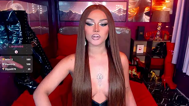 Snapshot of NatalyaFox chatting on July 14, 2026, 2:05 am NatalyaFox online show from July 14, 2026, 2:05 am