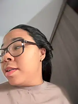 XMara online show from October 29, 2025, 5:01 pm