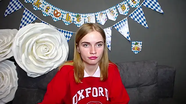 MargaritaKiss online show from October 9, 2025, 7:03 pm