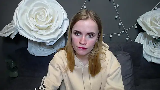 MargaritaKiss online show from November 28, 2025, 8:31 pm