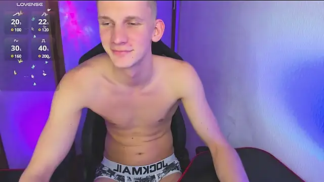 Brad Maloney online show from March 22, 2025, 11:42 pm