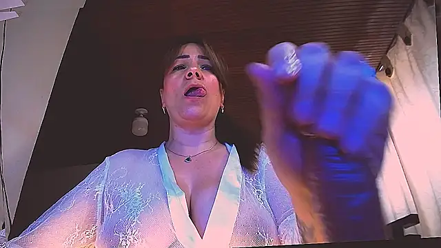 Snapshot of wandarubio chatting on February 27, 2026, 9:36 pm wandarubio online show from February 27, 2026, 9:36 pm