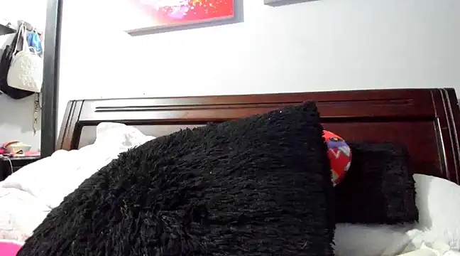 aleziiacam online show from December 11, 2024, 3:35 am