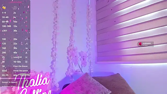 thaliacollins online show from March 21, 2025, 5:12 pm