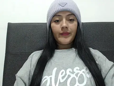 Snapshot of Alisha_99 chatting on June 9, 2026, 12:33 am Alisha 99 online show from June 9, 2026, 12:33 am