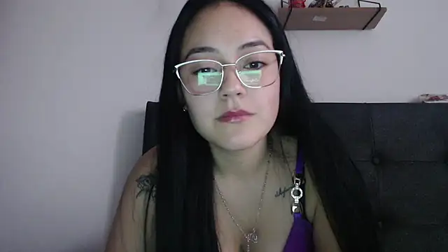 Alisha 99 online show from October 18, 2025, 8:44 pm