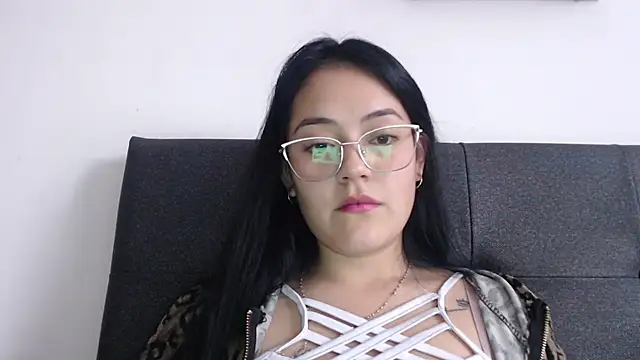 Alisha 99 online show from October 3, 2025, 9:05 pm