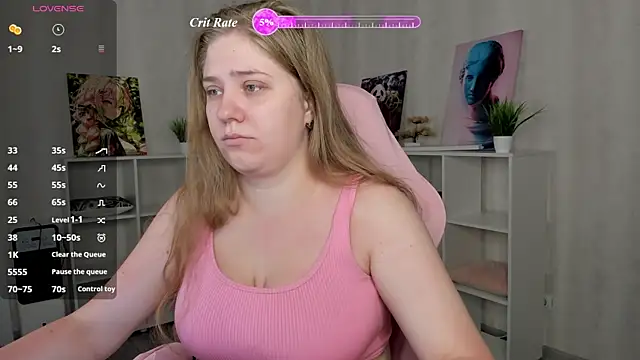 Snapshot of Megan_Violer chatting on July 9, 2026, 5:23 pm Megan Violer online show from July 9, 2026, 5:23 pm