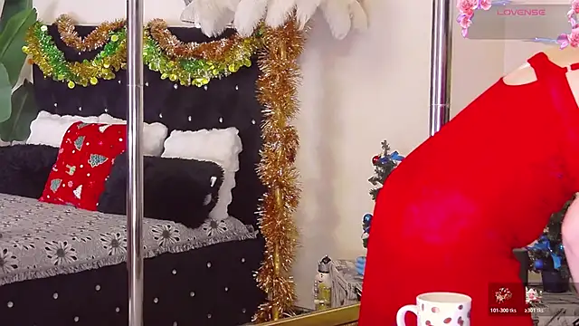 Estheraa online show from December 22, 2025, 5:18 am