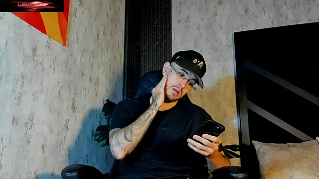 CodyWalkerR online show from August 1, 2026, 5:33 pm