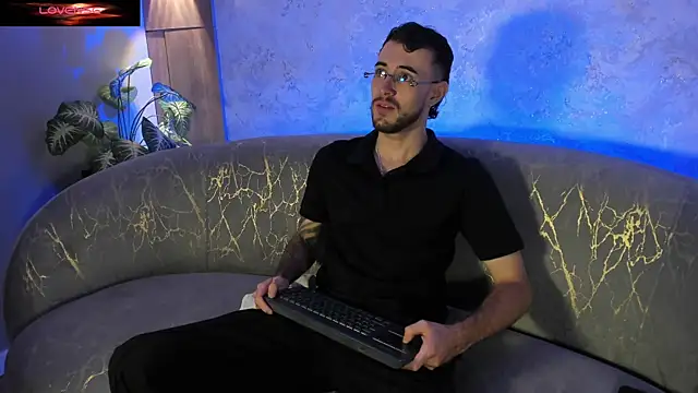 CodyWalkerR online show from August 6, 2026, 5:41 pm