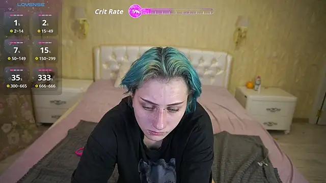 LunaaMayy online show from October 31, 2025, 3:41 pm