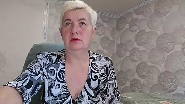 NicoleOlla online show from October 30, 2025, 2:54 am