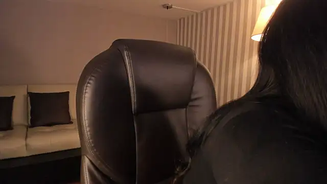 Maaiitee online show from September 13, 2025, 3:56 pm