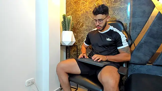 Liam Kleiin online show from September 20, 2025, 11:15 am