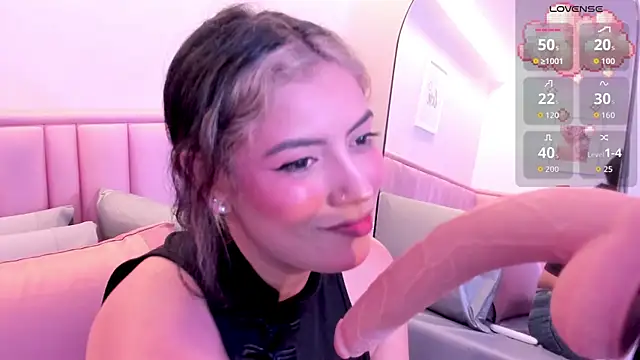 taylor cupper online show from October 4, 2025, 7:48 pm