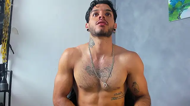 JuanBlade online show from February 18, 2026, 4:21 am