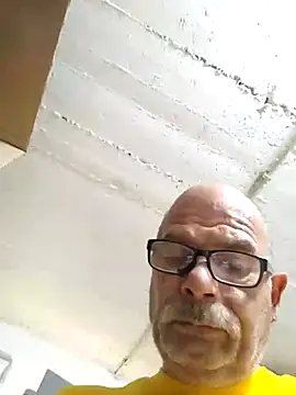 bottomhairy online show from May 12, 2026, 3:07 pm