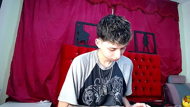  Thomas hot  online show from March 14, 2025, 9:00 pm