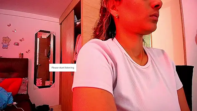 megan collins96 online show from June 23, 2026, 9:24 pm