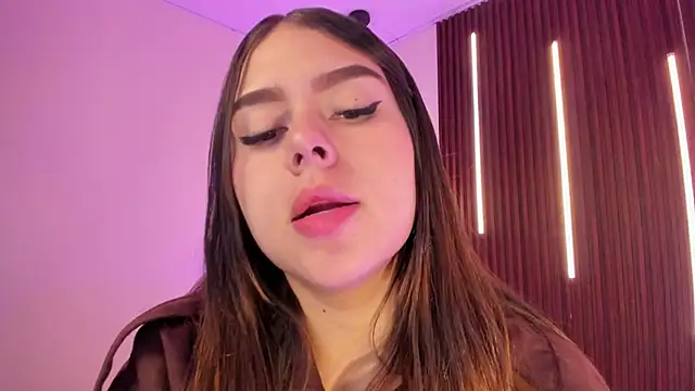 ArianaBaker online show from June 4, 2026, 12:43 pm