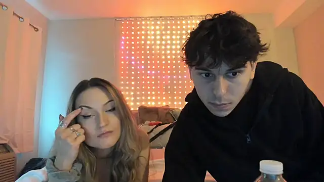 aesus4x online show from March 31, 2026, 11:40 pm