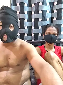 sexycouplemh09 online show from April 25, 2026, 5:21 pm