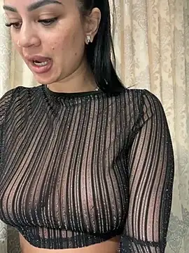  adelle online show from March 13, 2025, 10:15 am