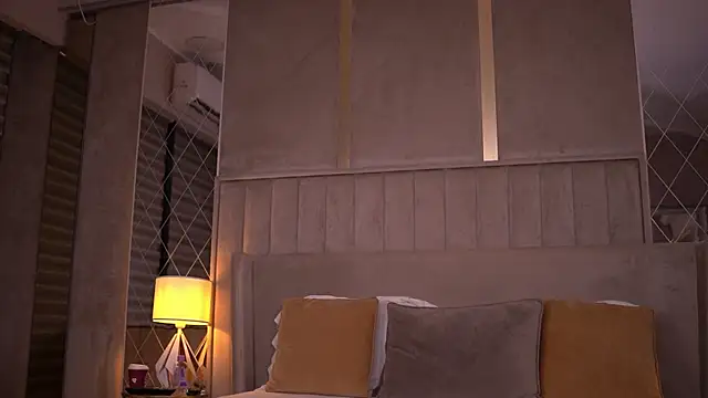 BlairSanders online show from November 17, 2025, 6:56 pm