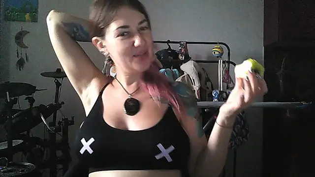 BlueXOwl online show from September 9, 2025, 2:37 pm