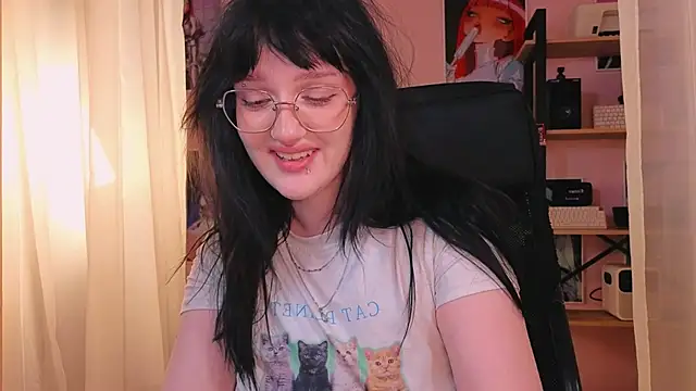 ELLIEJAY online show from October 2, 2025, 5:11 am