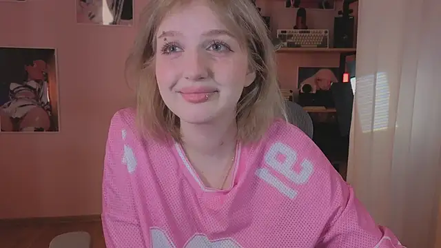 Snapshot of ELLIEJAY chatting on March 29, 2026, 5:20 am ELLIEJAY online show from March 29, 2026, 5:20 am