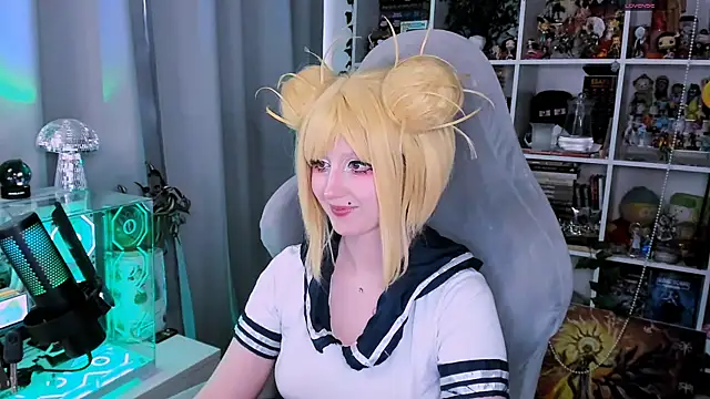 ohclementine online show from May 10, 2026, 1:04 pm