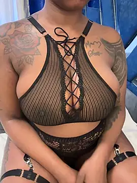 SexxyLunar online show from July 15, 2026, 4:52 am