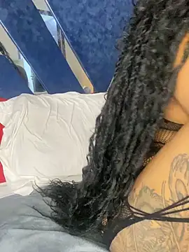 SexxyLunar online show from October 21, 2025, 10:31 pm