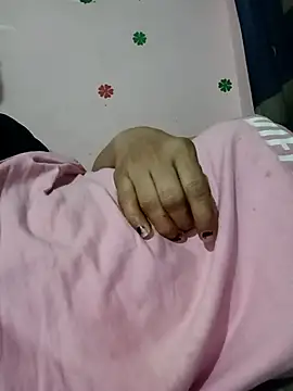 Ankita202 online show from October 15, 2025, 6:27 pm