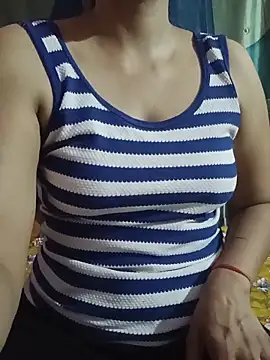 Ankita202 online show from May 25, 2026, 6:39 pm