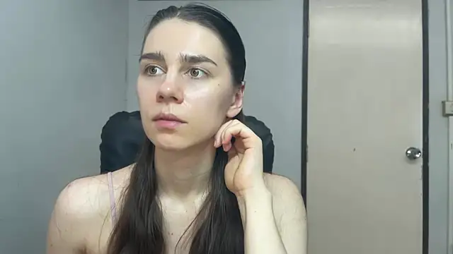 SassyJessi online show from June 26, 2026, 4:18 am