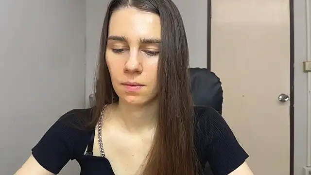 SassyJessi online show from October 28, 2025, 4:13 am