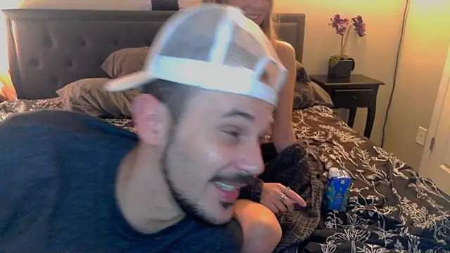 molly witha chance online show from March 4, 2025, 6:47 am