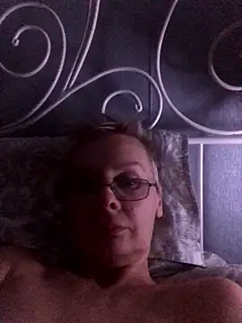 HelgaHimmell online show from January 16, 2026, 10:03 pm