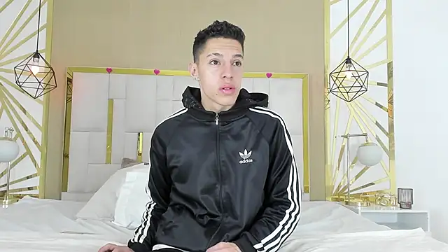 thiago19s online show from November 28, 2025, 7:03 pm