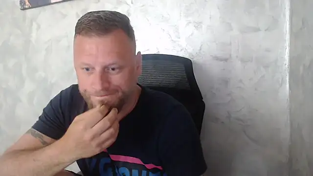 ANGELALEXYNO2024 online show from May 29, 2026, 8:09 am