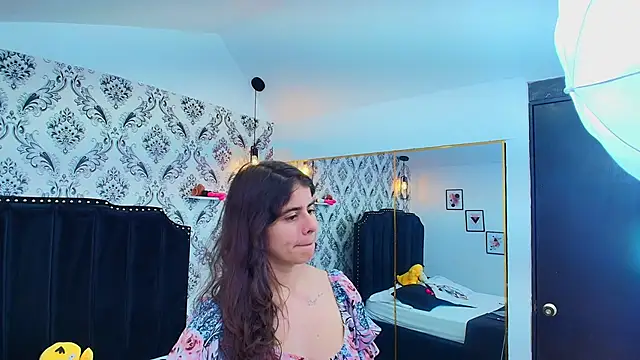 LexaDeRusso online show from April 30, 2026, 12:23 pm