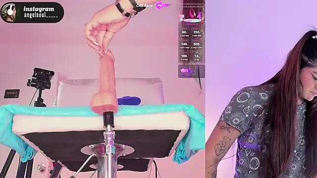 Angelst   online show from October 7, 2025, 6:58 am