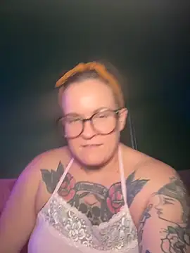 quinnmariexo online show from June 7, 2026, 4:07 am