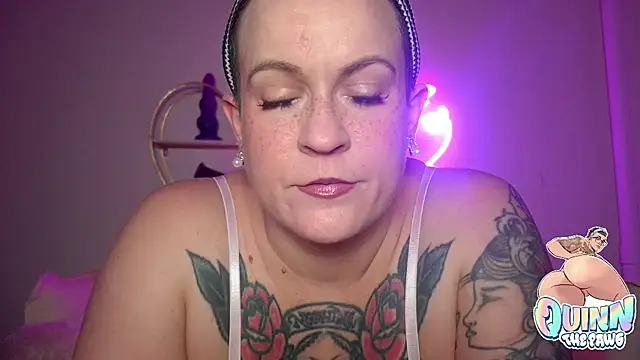 quinnmariexo online show from January 7, 2026, 1:54 am