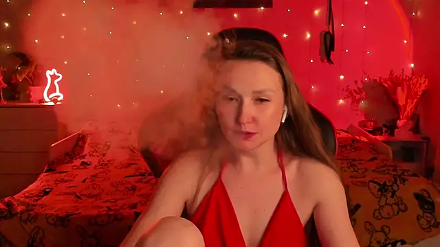 desperatehousewife   online show from September 19, 2025, 5:39 pm