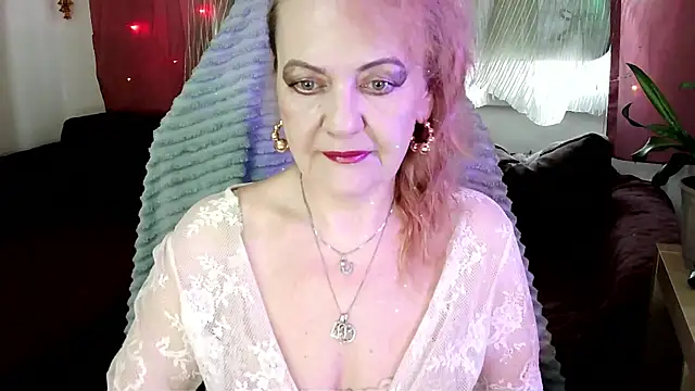 Snapshot of Liset_Monro chatting on June 4, 2026, 5:01 am Liset Monro online show from June 4, 2026, 5:01 am