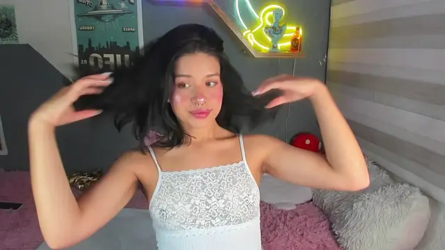 MiaaRose online show from September 10, 2025, 11:04 pm